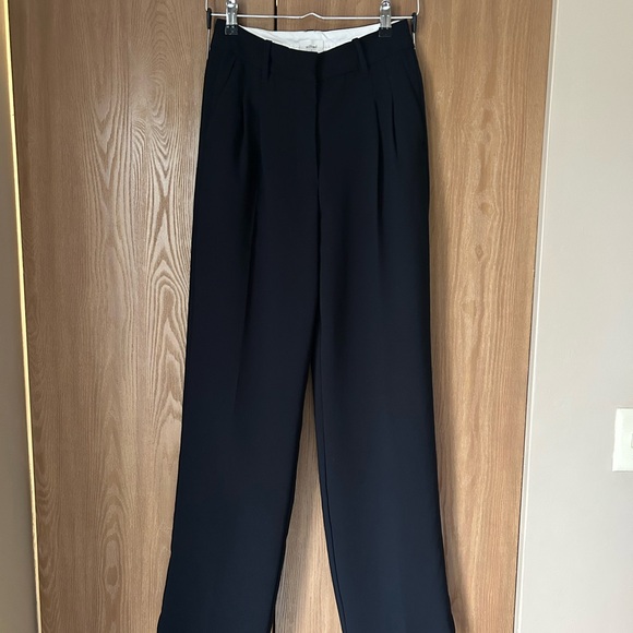 Aritzia Effortless Pant - Black Wide Leg Trousers - Picture 3 of 6